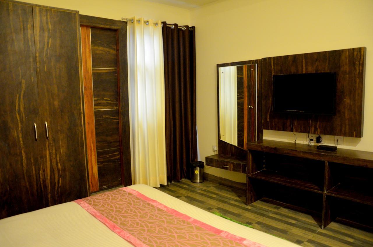 The Grand Orion Chinhat Ngoại thất bức ảnh